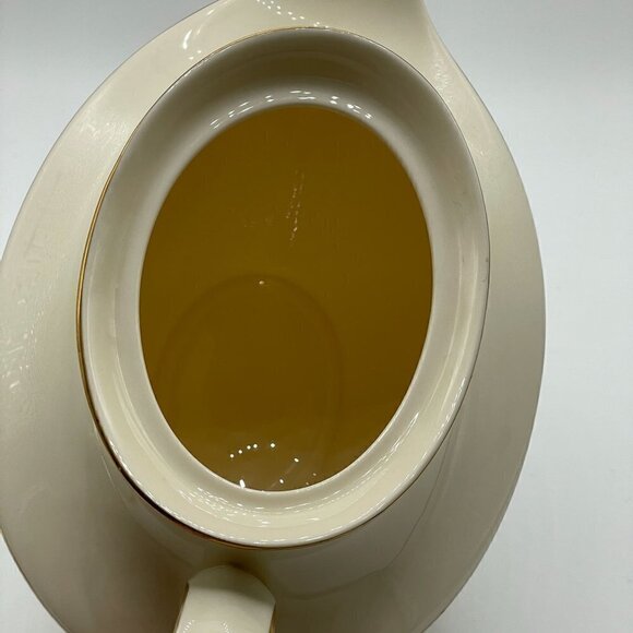 Royal Doulton Josephine H5235 Vintage English Fine Bone China Cream Floral 5 Cup - Picture 9 of 11